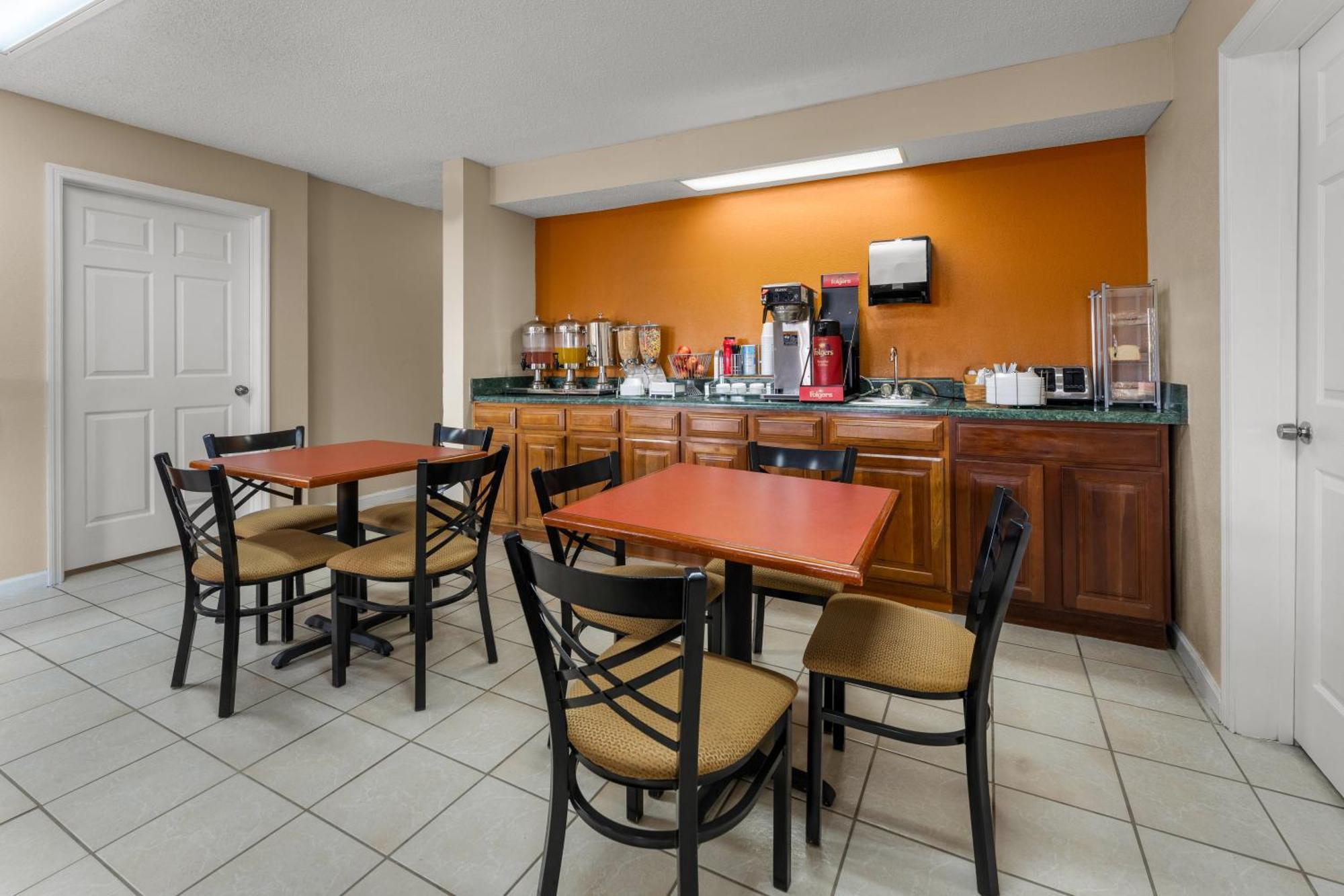 Americas Best Value Inn-Montezuma Luaran gambar